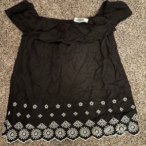 Old navy blouse